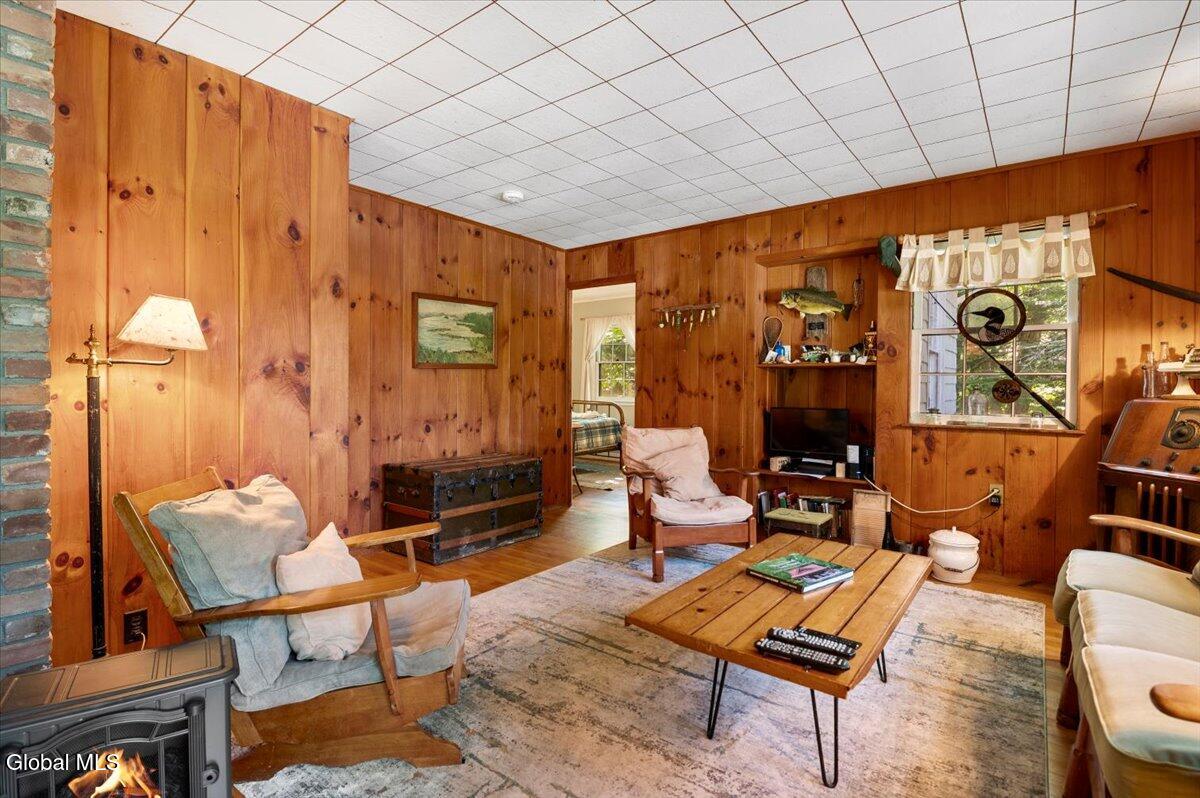 81 Hanneford Road Kattskill Bay NY 12845
