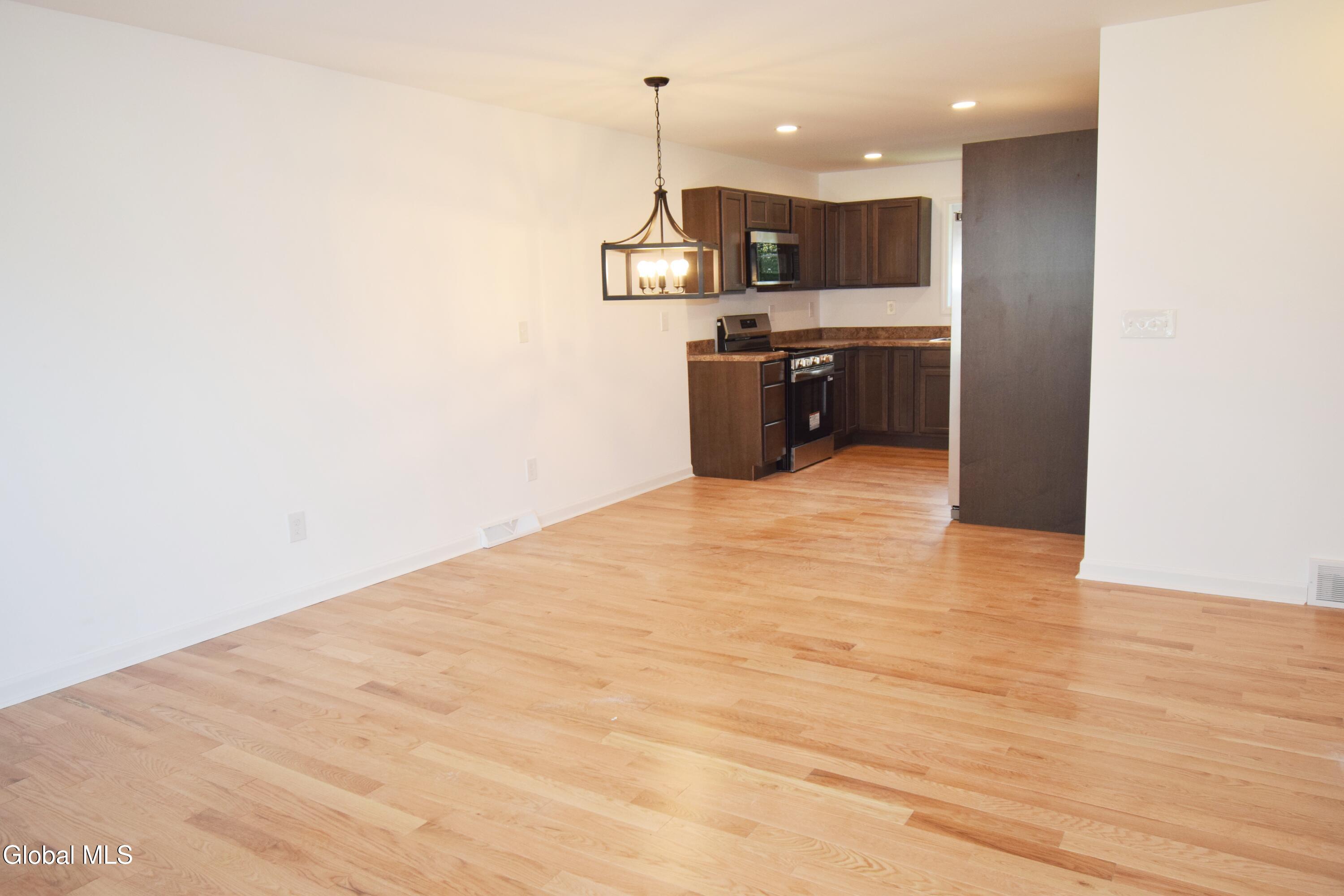 228 Hampton Avenue Rensselaer NY 12144