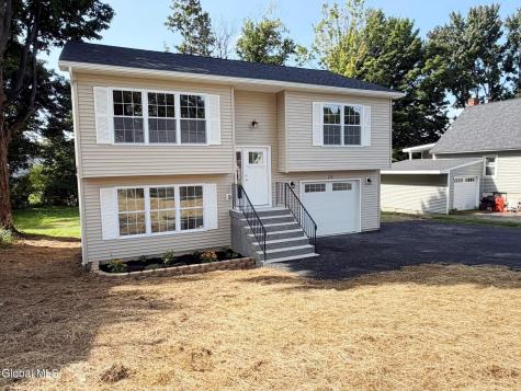228 Hampton Avenue Rensselaer NY 12144