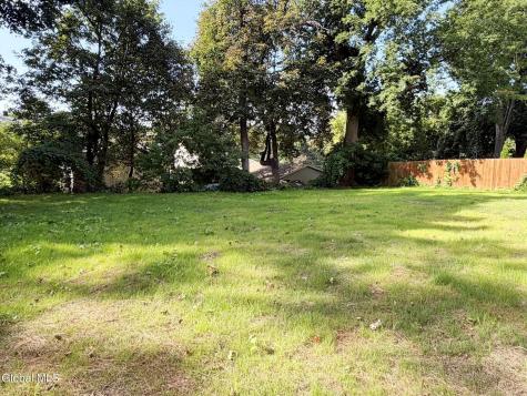 228 Hampton Avenue Rensselaer NY 12144