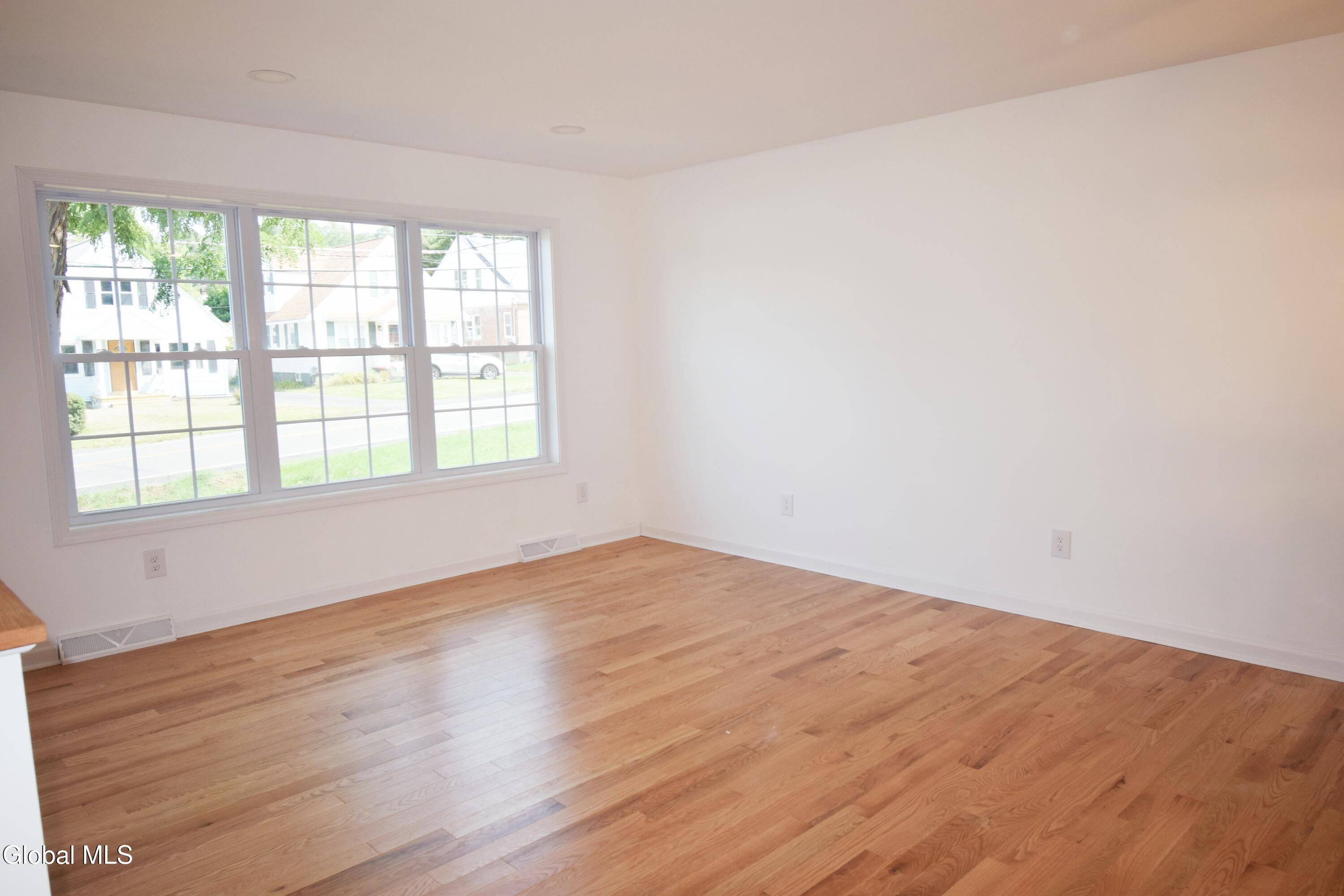 228 Hampton Avenue Rensselaer NY 12144