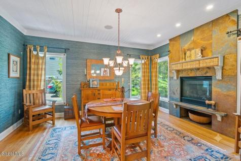 164 Kennewyck Circle Slingerlands NY 12159