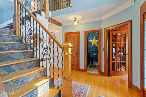 164 Kennewyck Circle Slingerlands NY 12159