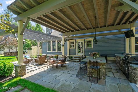 164 Kennewyck Circle Slingerlands NY 12159