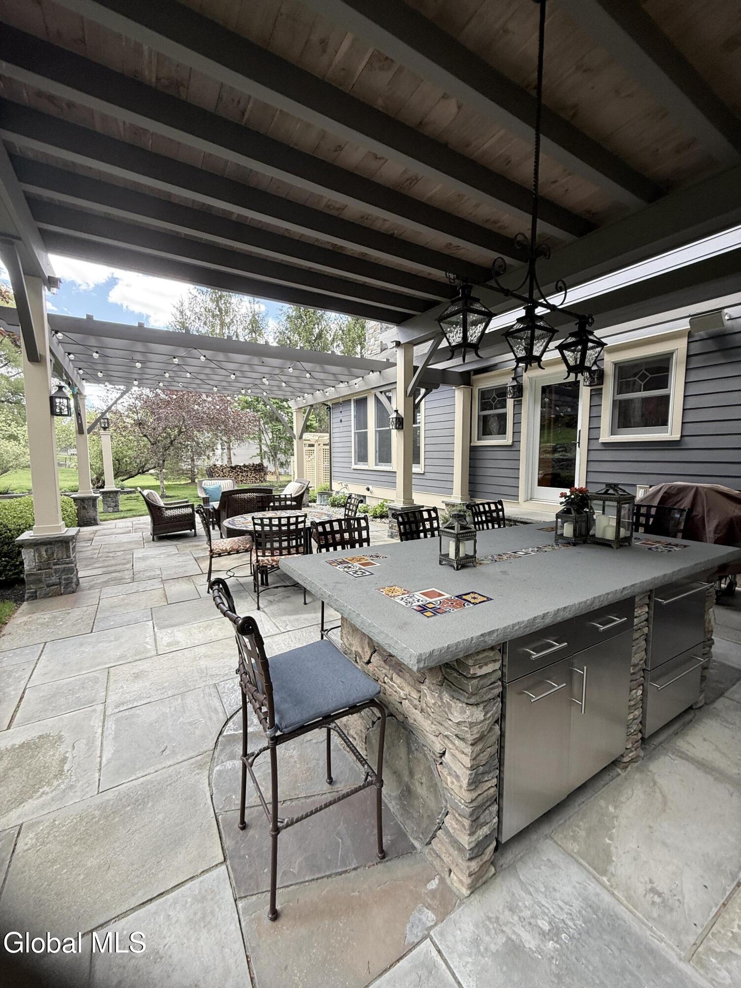164 Kennewyck Circle Slingerlands NY 12159