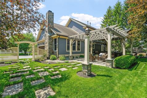 164 Kennewyck Circle Slingerlands NY 12159