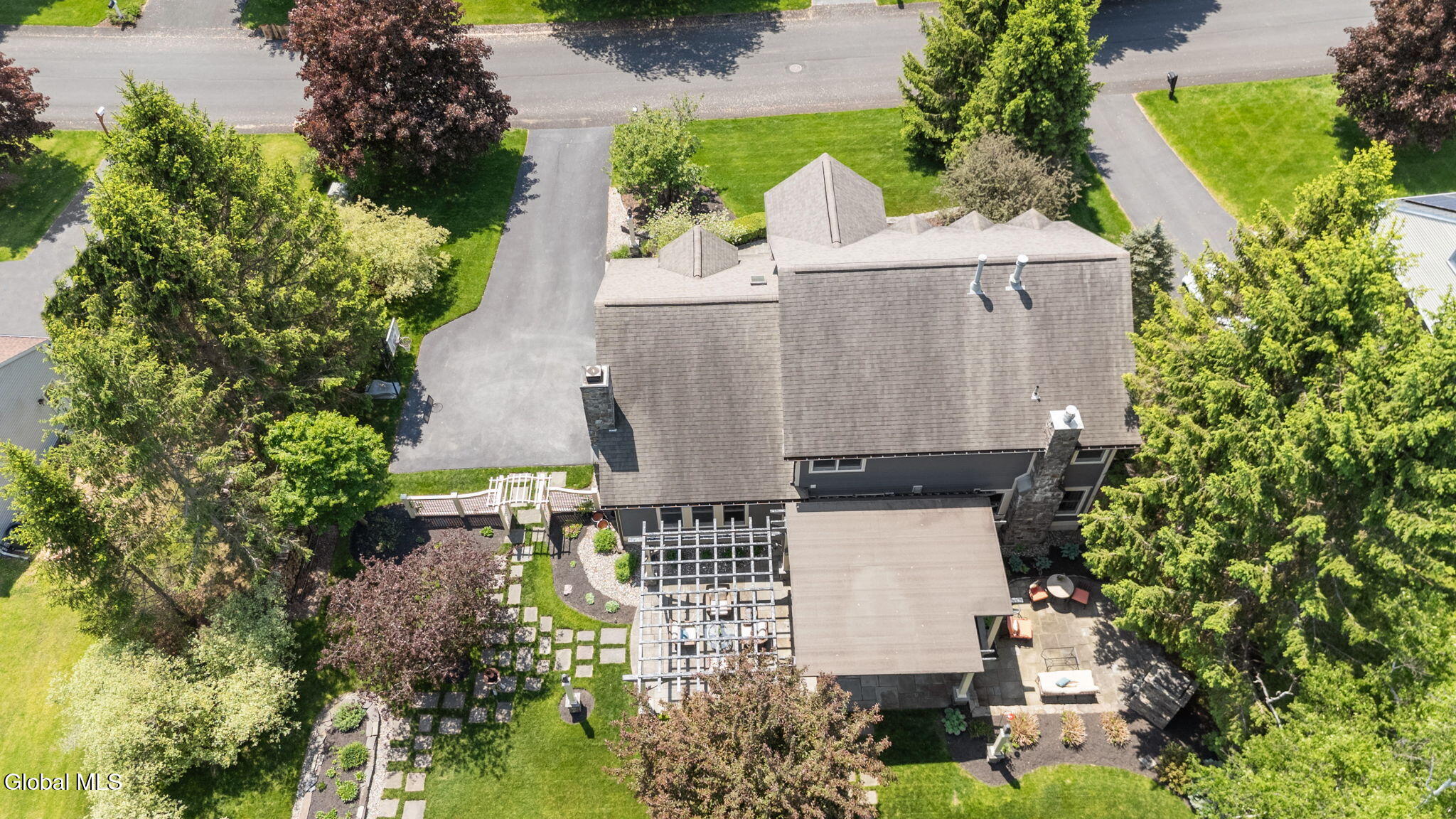 164 Kennewyck Circle Slingerlands NY 12159
