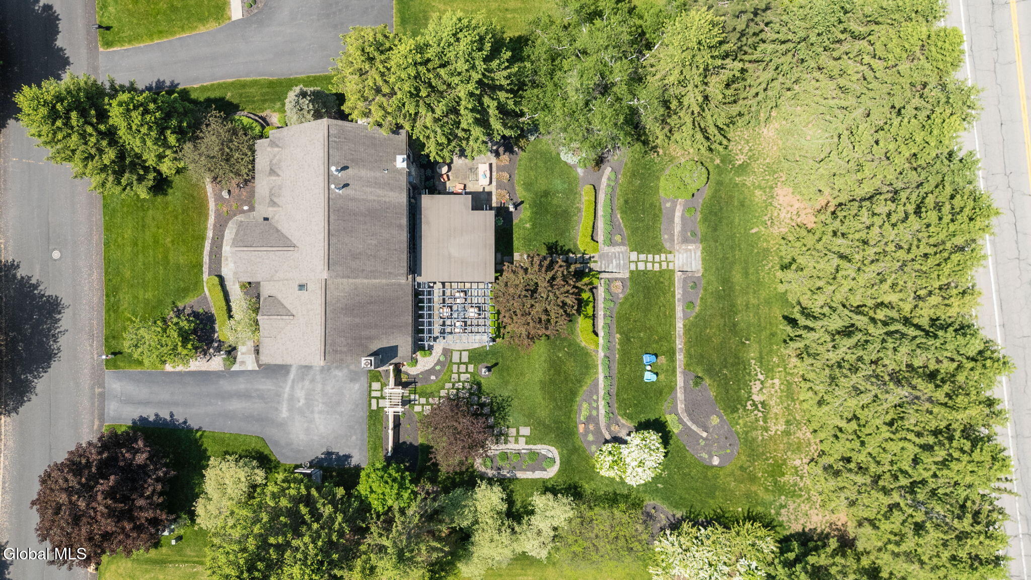164 Kennewyck Circle Slingerlands NY 12159