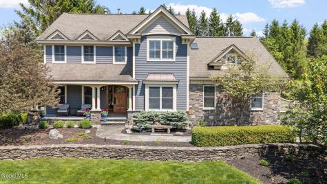 164 Kennewyck Circle Slingerlands NY 12159