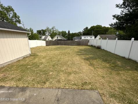 25 Brigadier Street Albany NY 12205