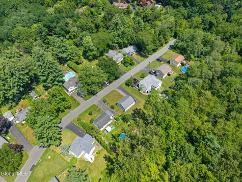 39 E Fernbank Avenue Delmar NY 12054