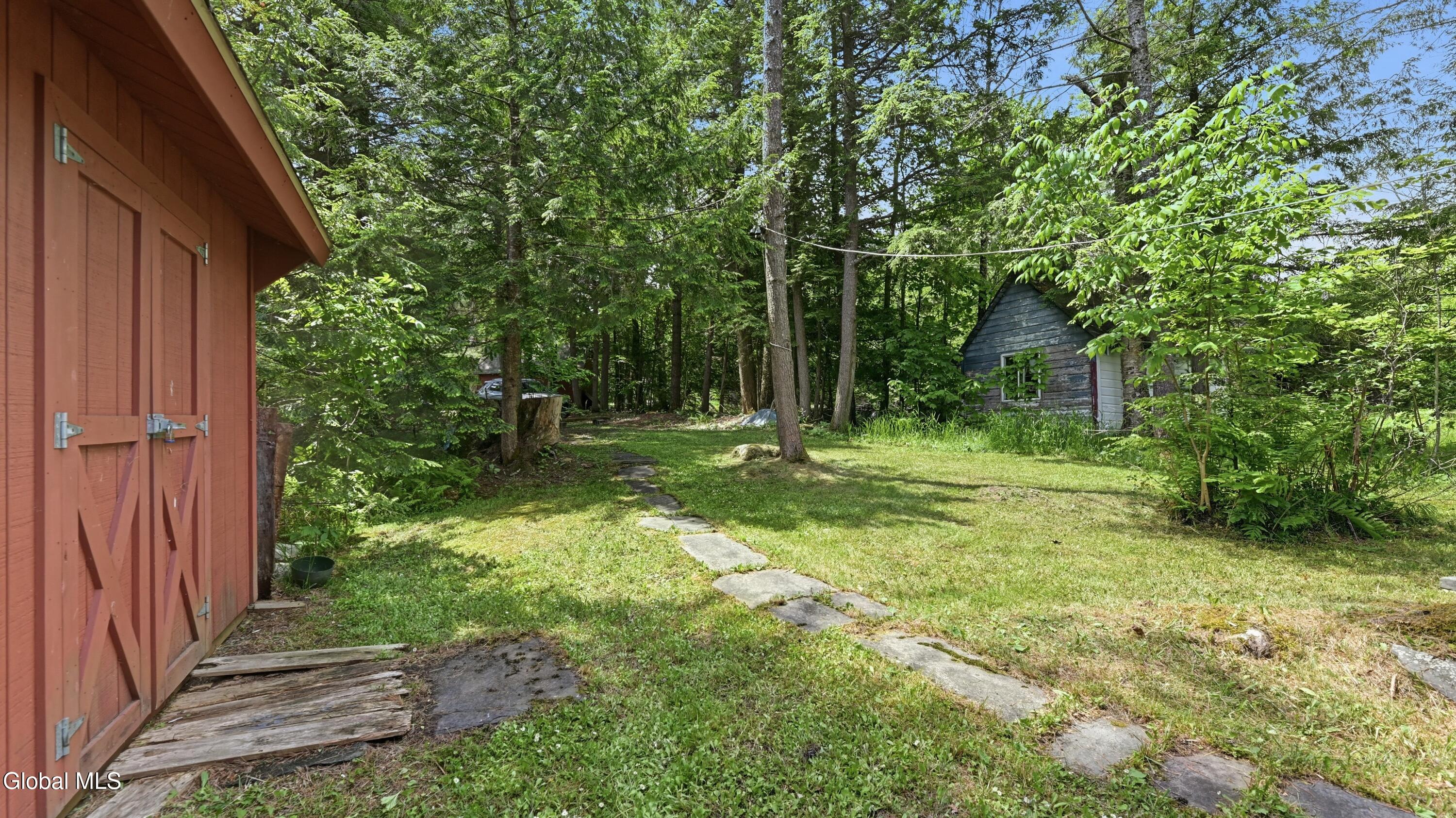 212 S Shore Rd W Caroga Caroga Lake NY 12032