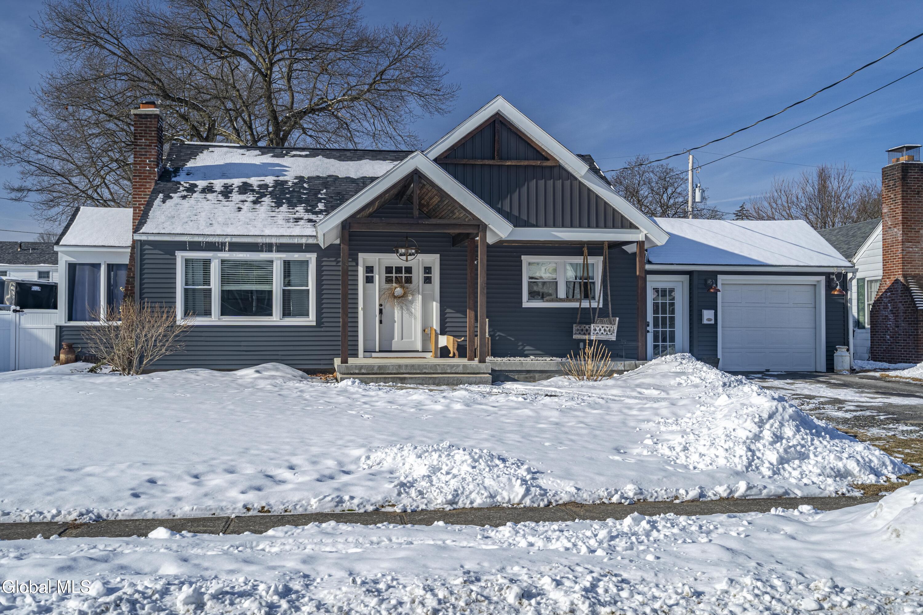 27 Lincoln Street Hudson Falls NY 12839