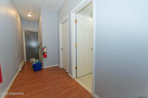 171 Lancaster Street Albany NY 12210