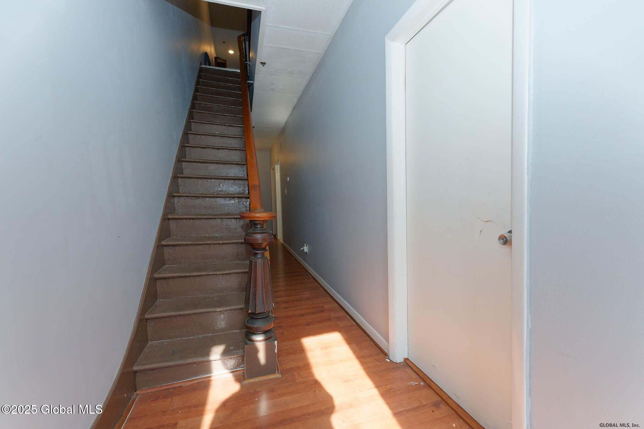 171 Lancaster Street Albany NY 12210