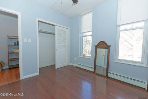 171 Lancaster Street Albany NY 12210