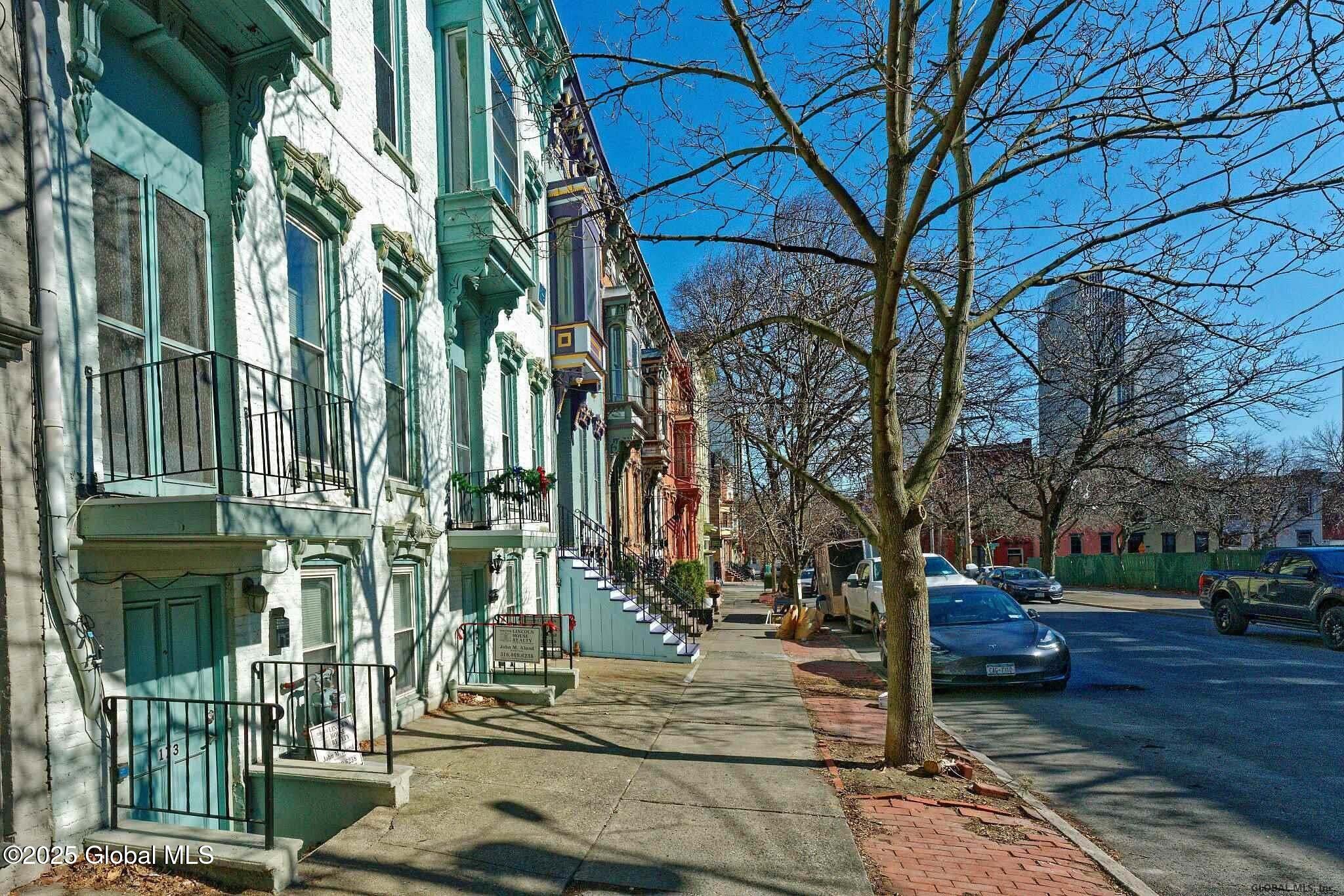 171 Lancaster Street Albany NY 12210