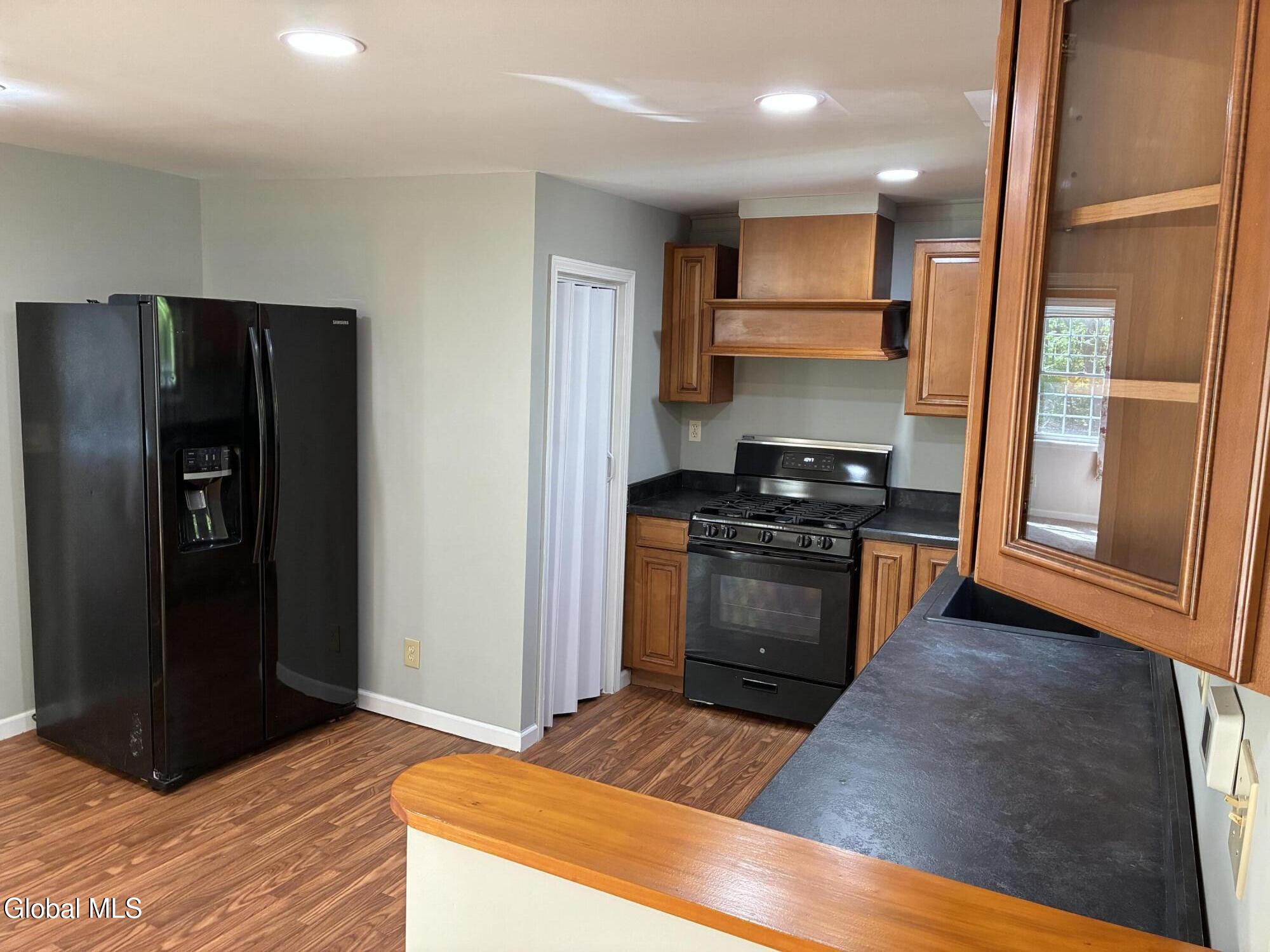 1012 2nd Avenue Troy NY 12182
