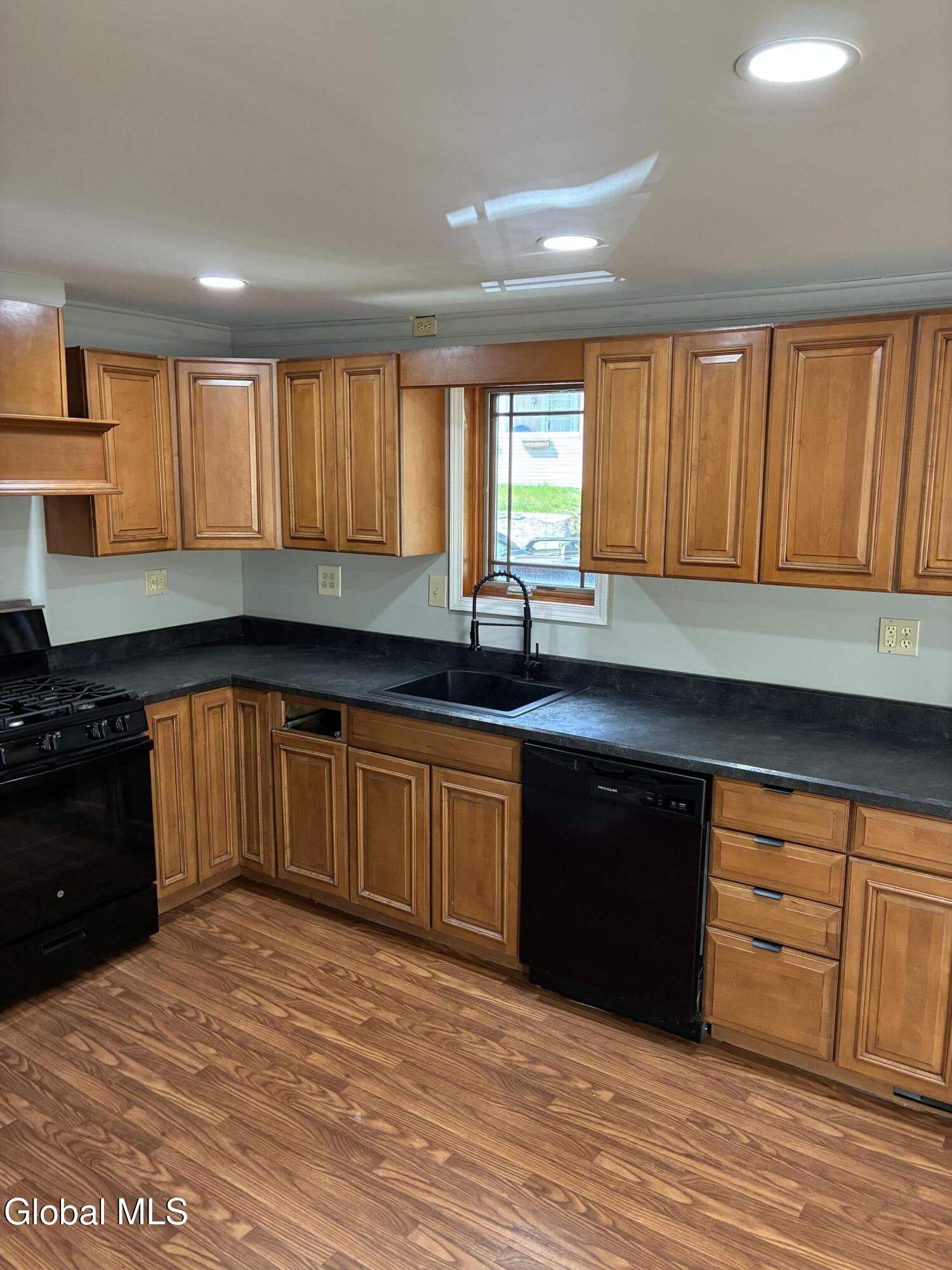 1012 2nd Avenue Troy NY 12182