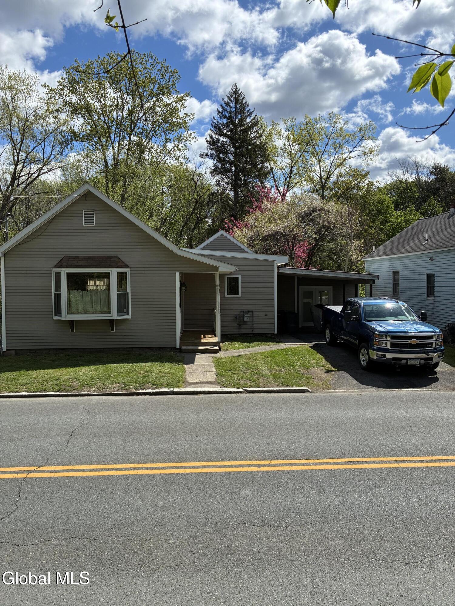 1012 2nd Avenue Troy NY 12182