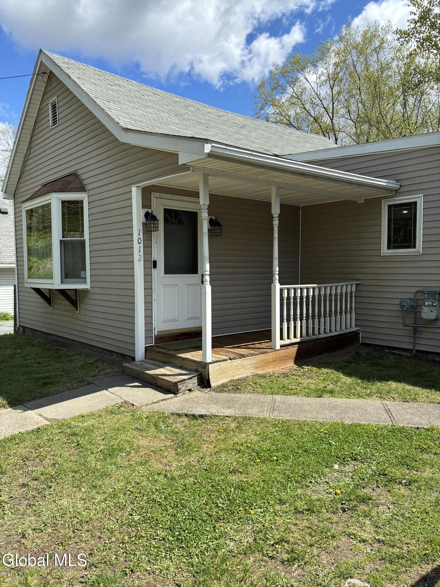 1012 2nd Avenue Troy NY 12182