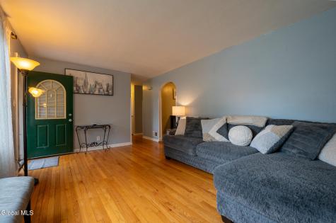 1 Hawley Court Delmar NY 12054