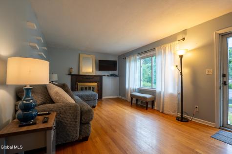 1 Hawley Court Delmar NY 12054