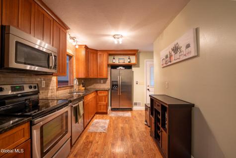 1 Hawley Court Delmar NY 12054
