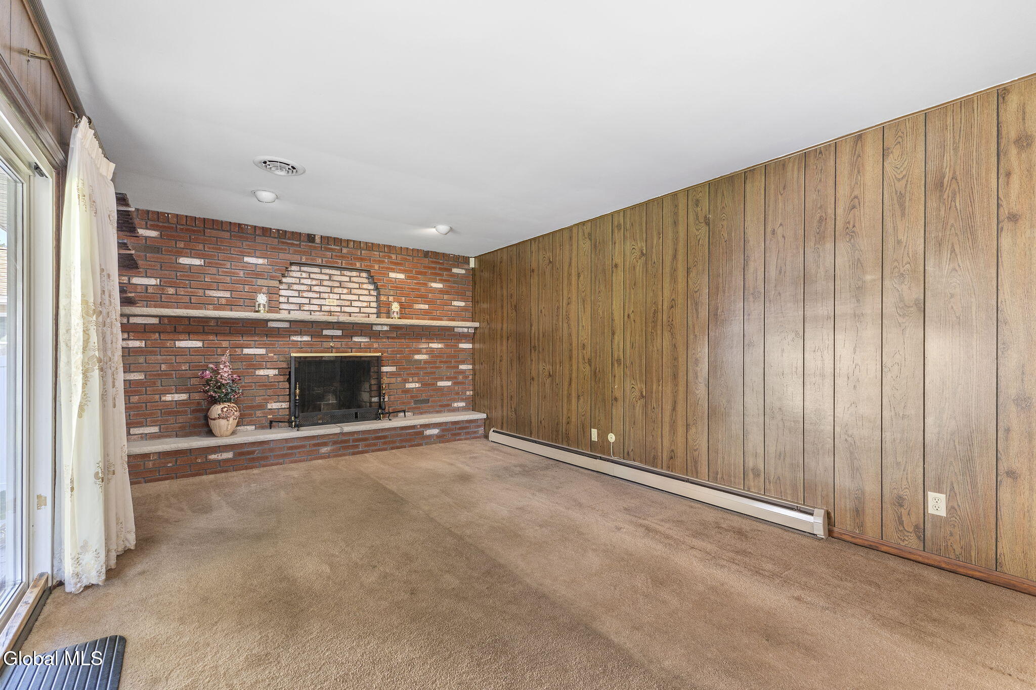 1003 Anthony Drive Schenectady NY 12303