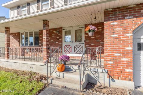 1003 Anthony Drive Schenectady NY 12303