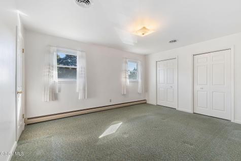 1003 Anthony Drive Schenectady NY 12303