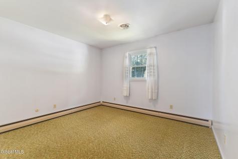 1003 Anthony Drive Schenectady NY 12303