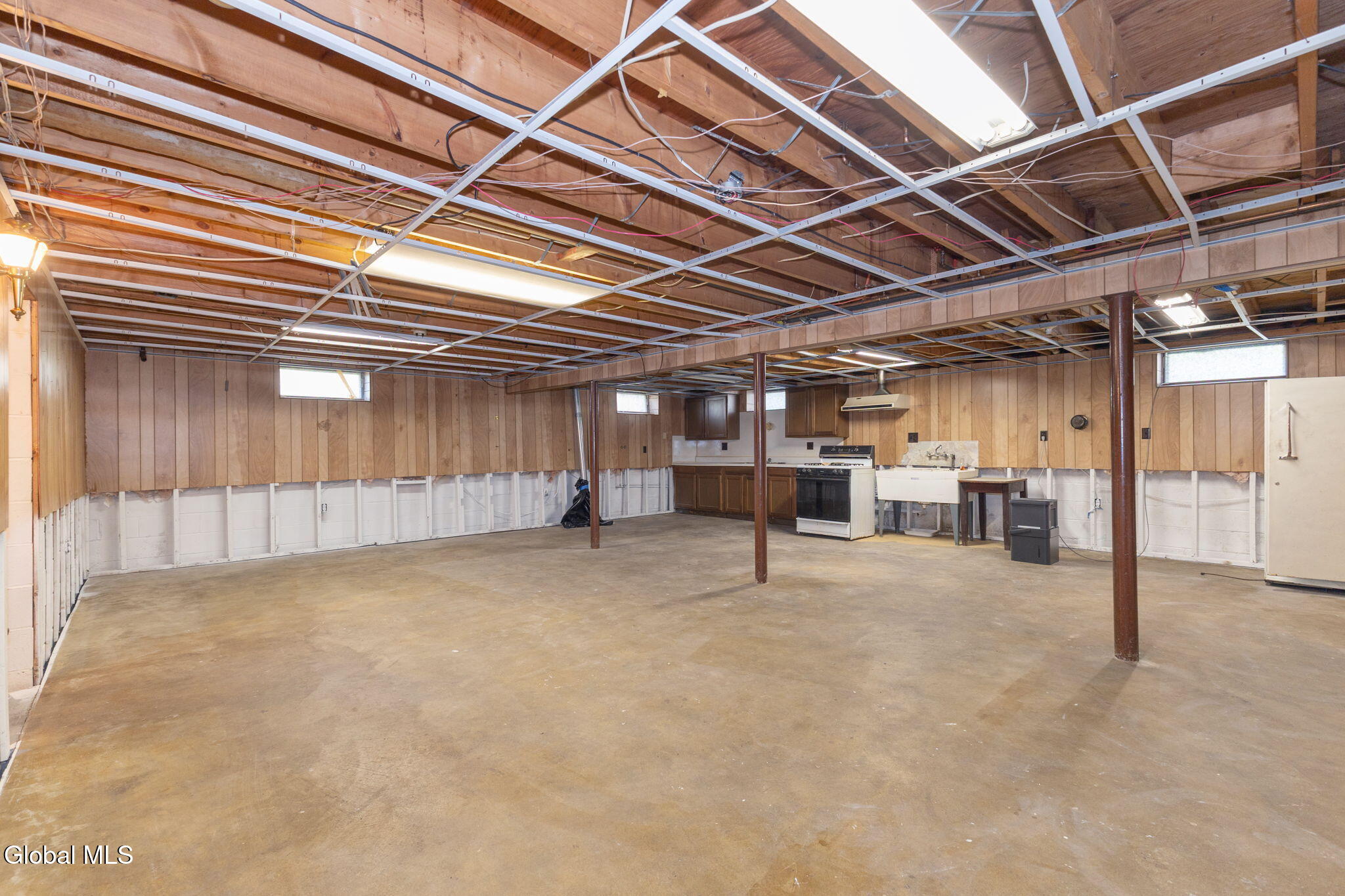 1003 Anthony Drive Schenectady NY 12303