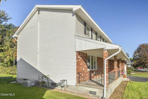 1003 Anthony Drive Schenectady NY 12303
