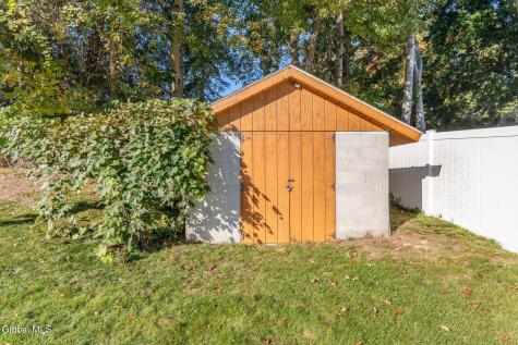 1003 Anthony Drive Schenectady NY 12303