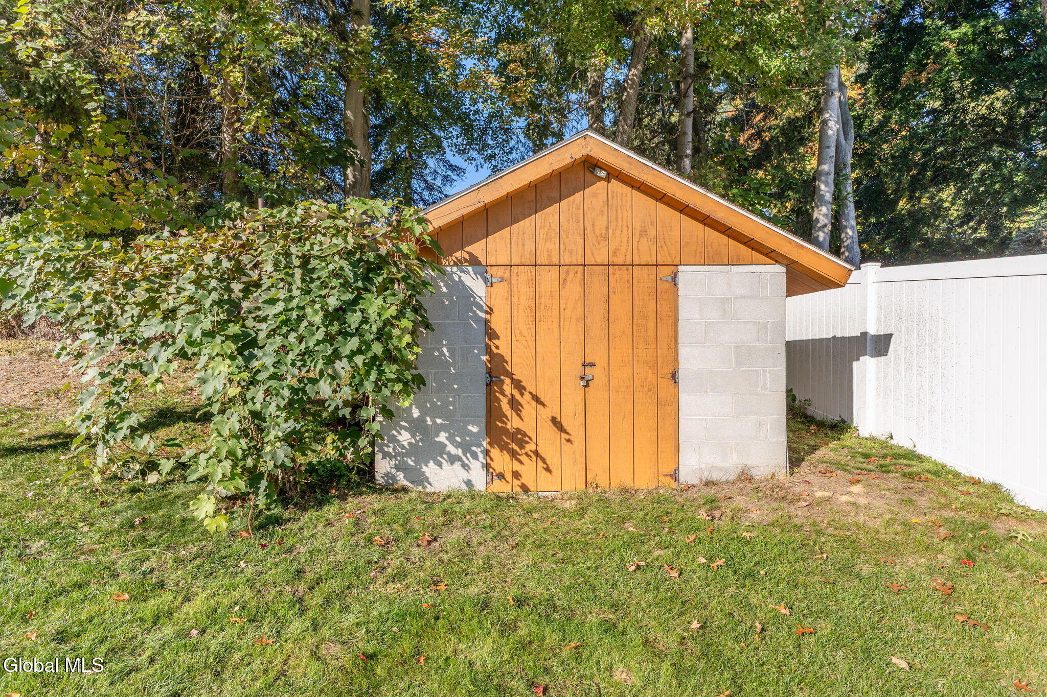 1003 Anthony Drive Schenectady NY 12303