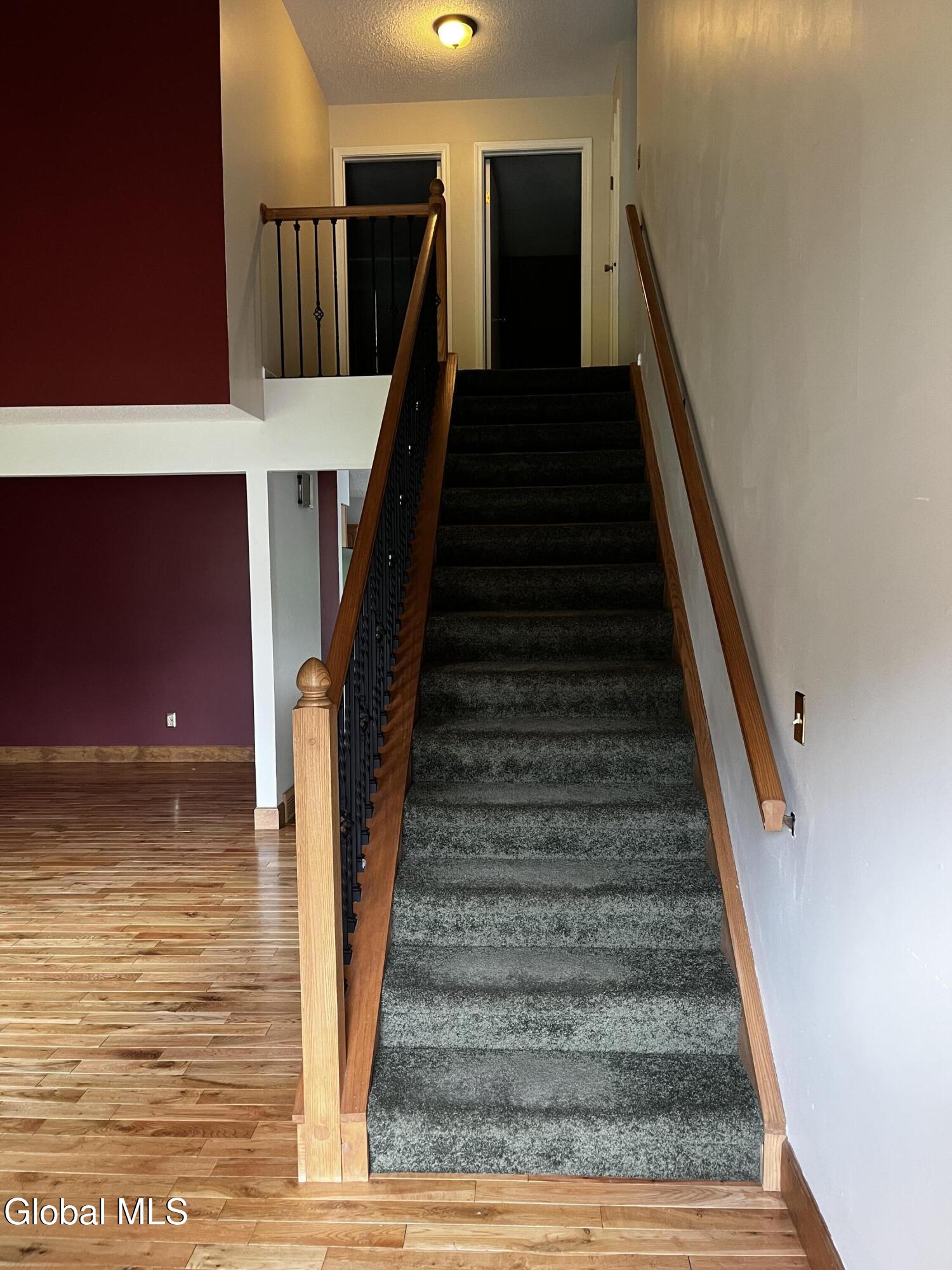 3287 E Old State Road Schenectady NY 12303