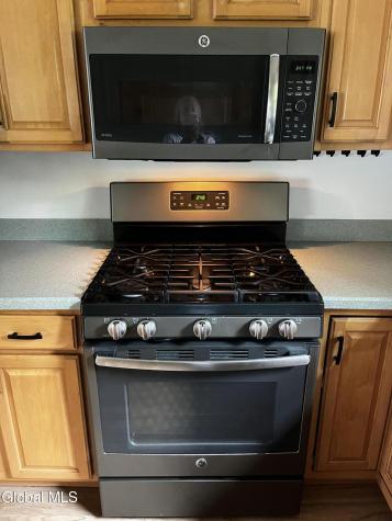 3287 E Old State Road Schenectady NY 12303