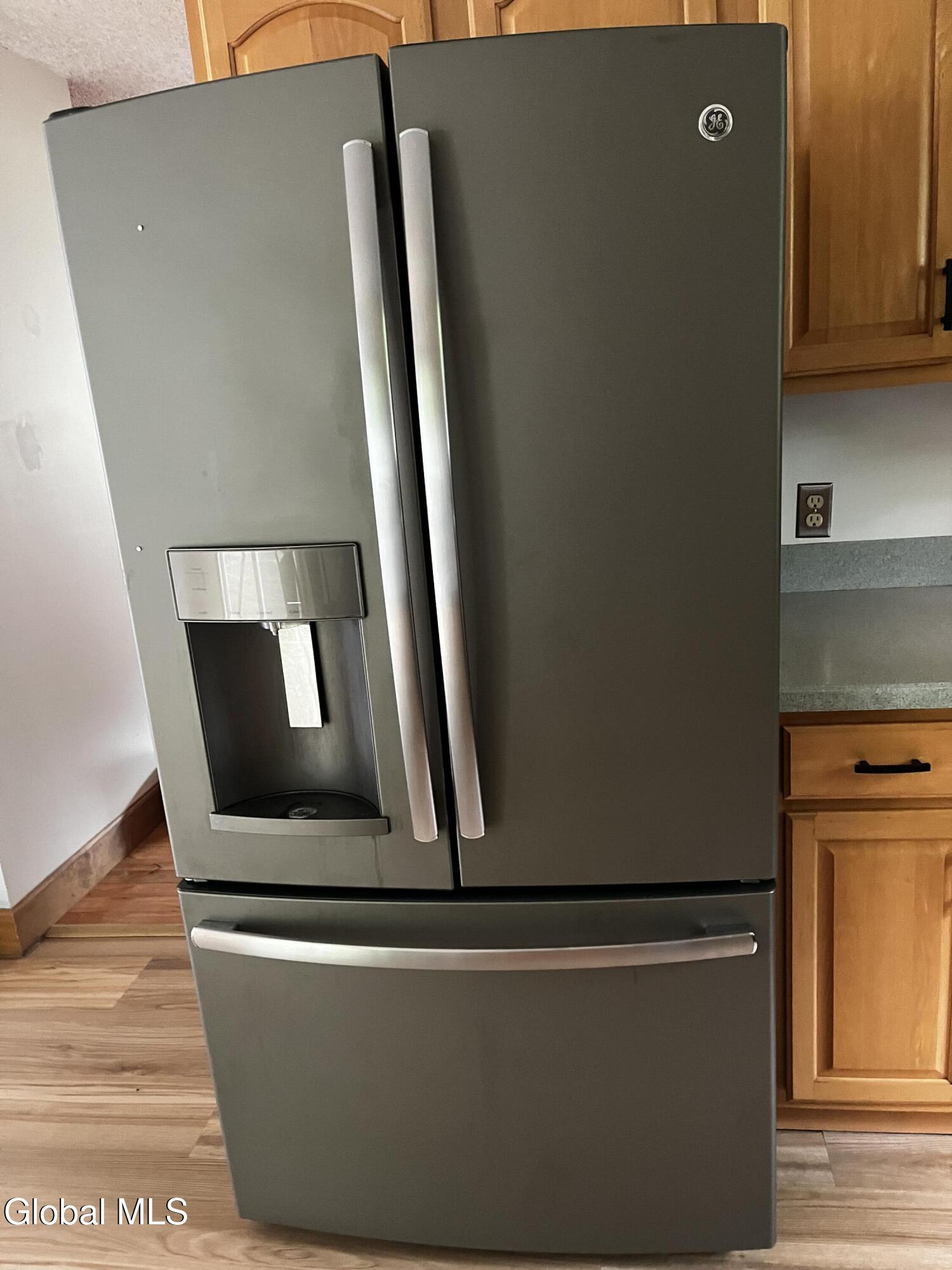 3287 E Old State Road Schenectady NY 12303