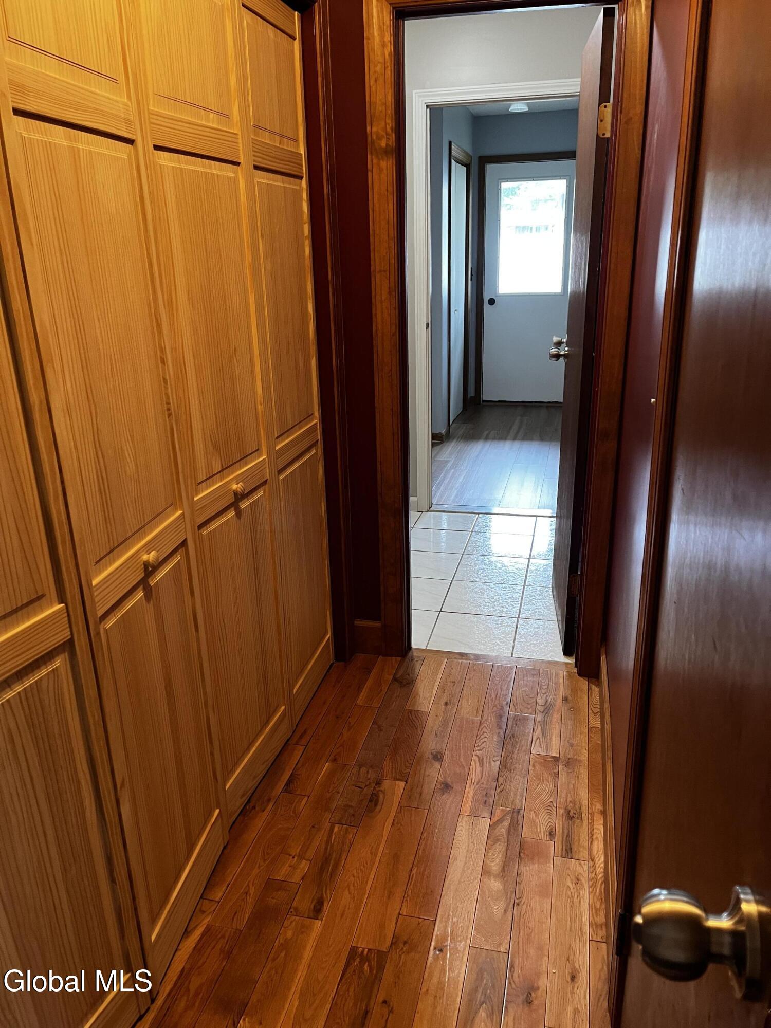3287 E Old State Road Schenectady NY 12303
