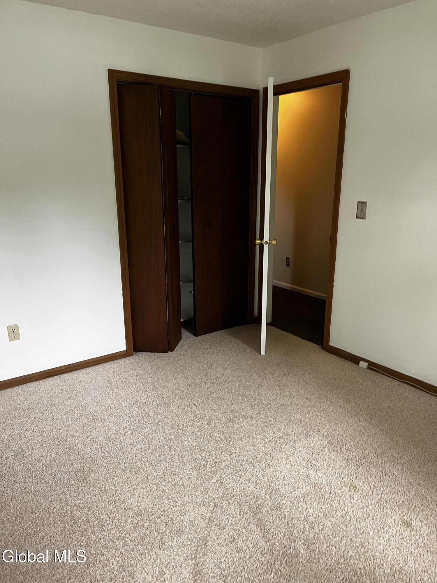 3287 E Old State Road Schenectady NY 12303