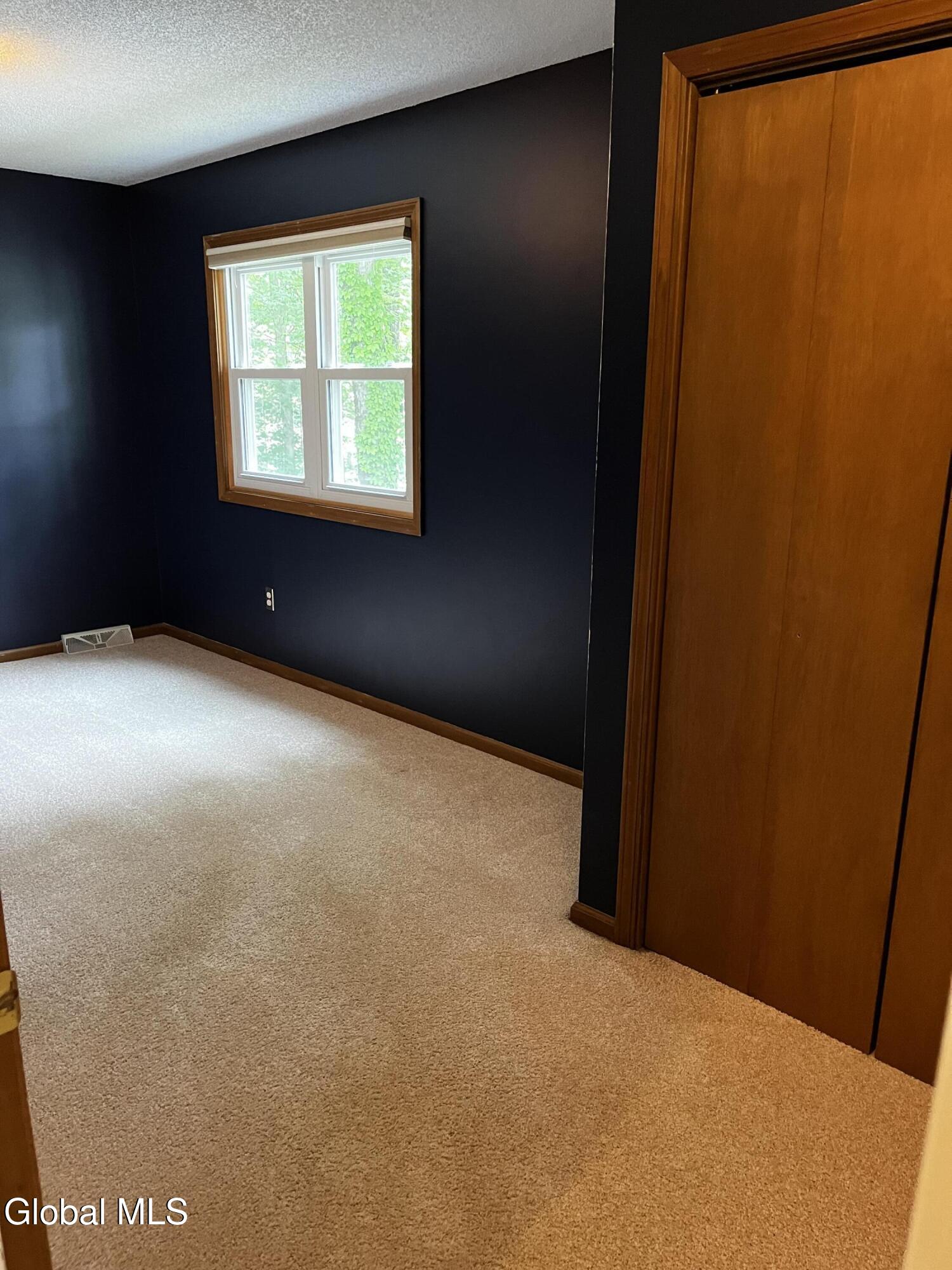 3287 E Old State Road Schenectady NY 12303