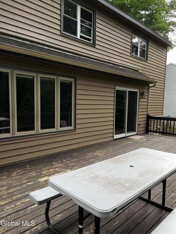 3287 E Old State Road Schenectady NY 12303