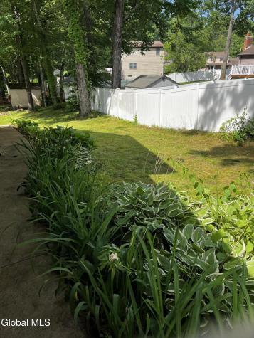 3287 E Old State Road Schenectady NY 12303