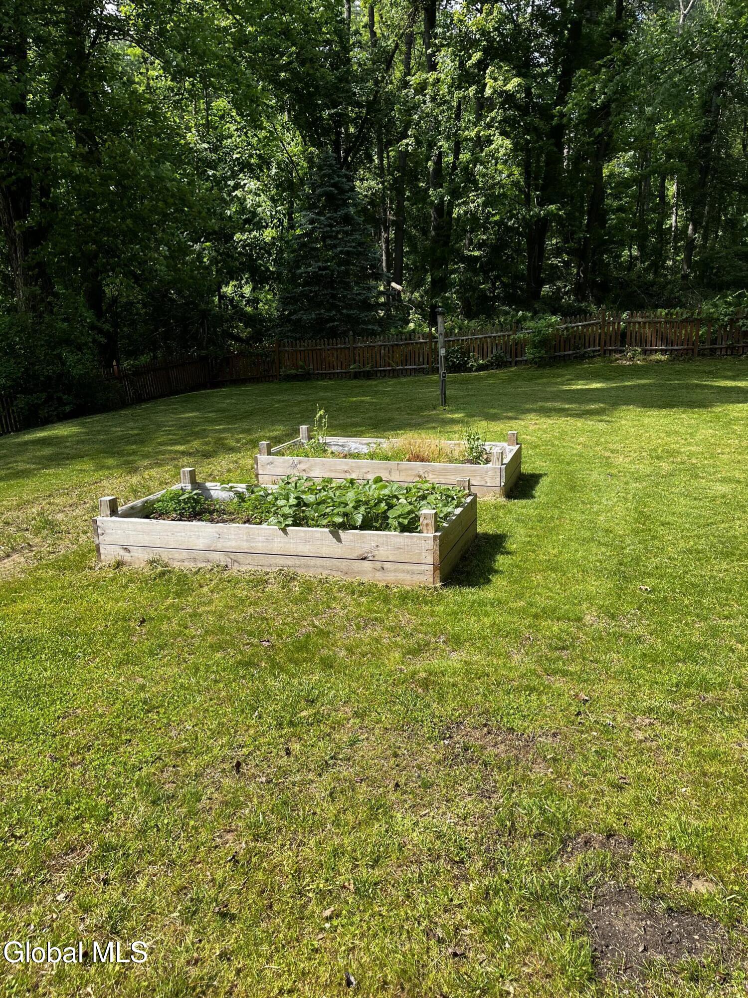3287 E Old State Road Schenectady NY 12303