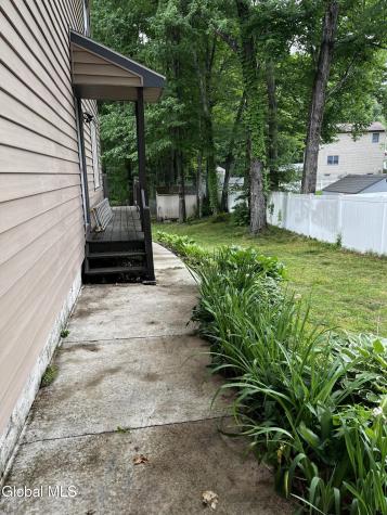 3287 E Old State Road Schenectady NY 12303