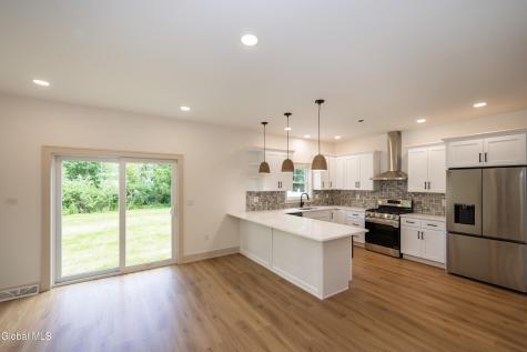 3 Dorchester Drive Stillwater NY 12170