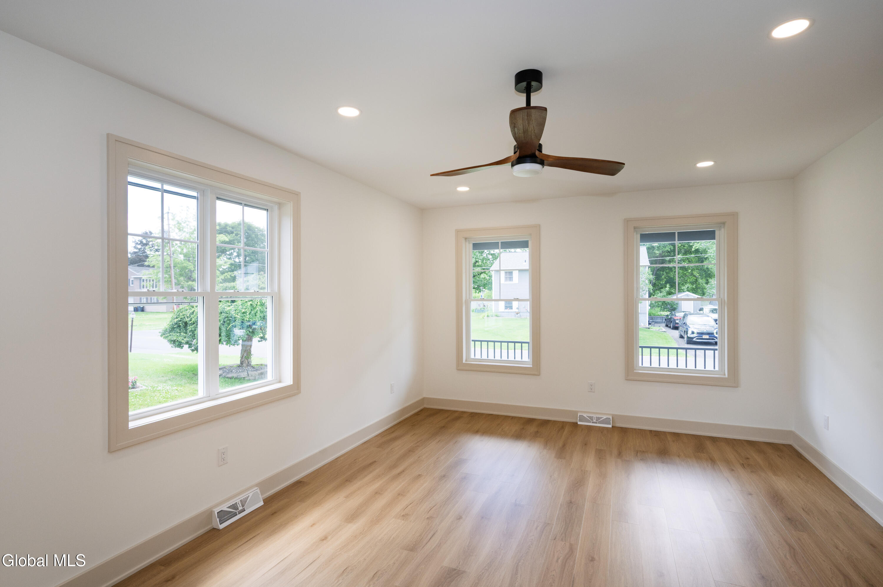 3 Dorchester Drive Stillwater NY 12170