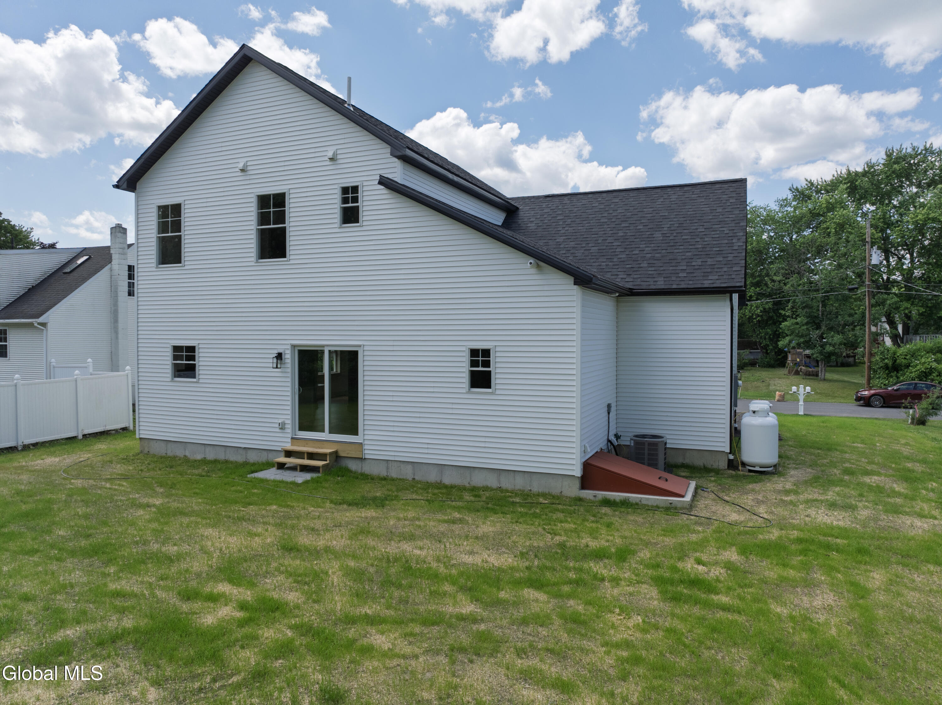 3 Dorchester Drive Stillwater NY 12170