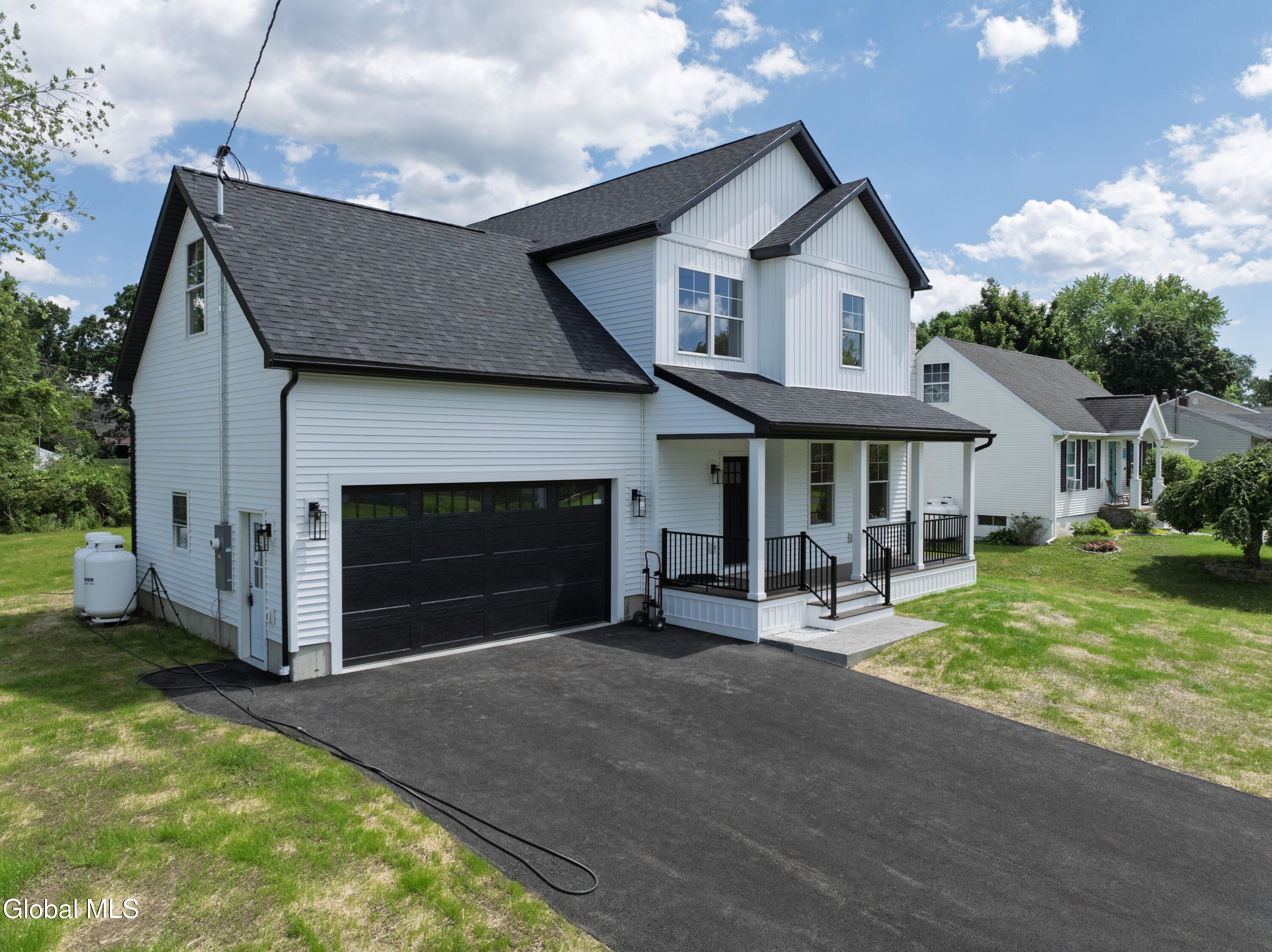 3 Dorchester Drive Stillwater NY 12170